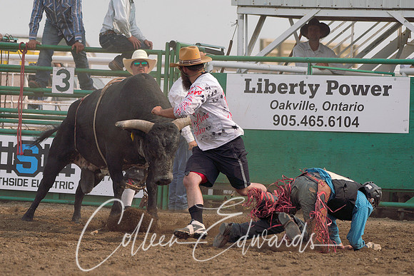 210801_2087-1 ... Brett Sollosy (Bull Fighter saving the day!)